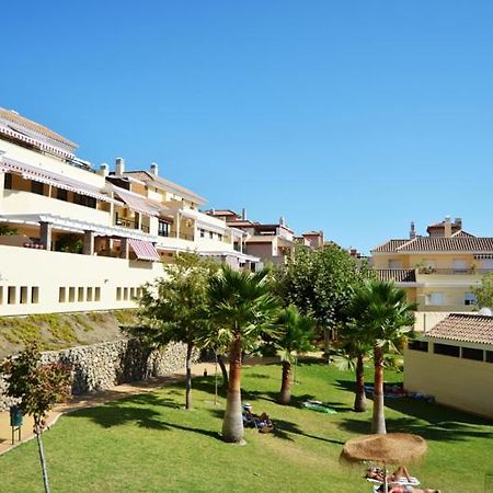 Terrasol Baviera Golf Apartment Caleta De Velez Luaran gambar