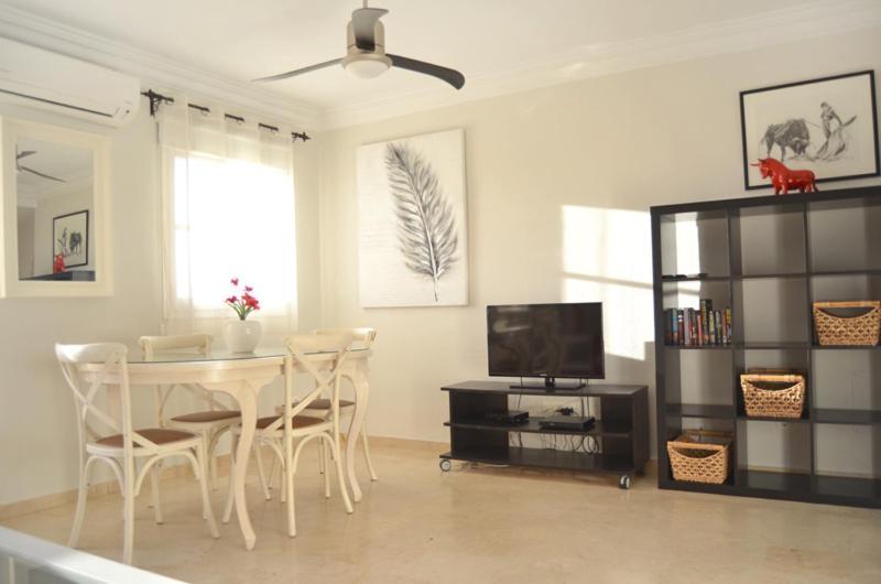 Terrasol Baviera Golf Apartment Caleta De Velez Luaran gambar